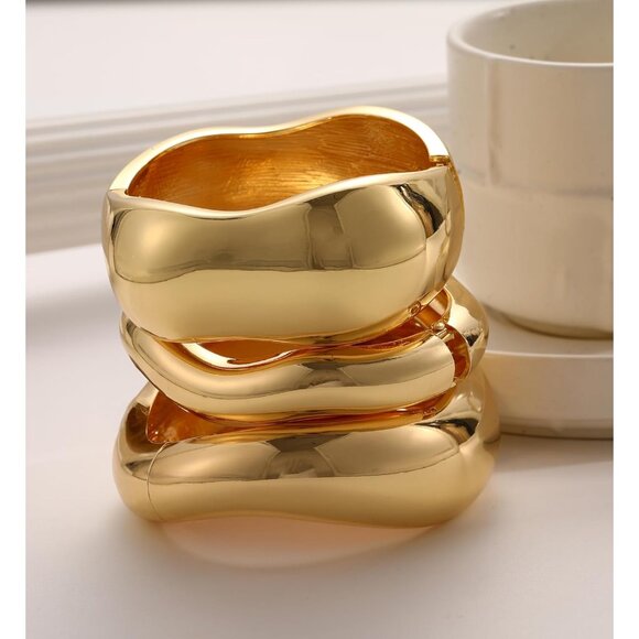 Gold Bangle Bracelets for Women 14k Gold Plated Stackable Cuff Jewelry - Picture 5 of 8